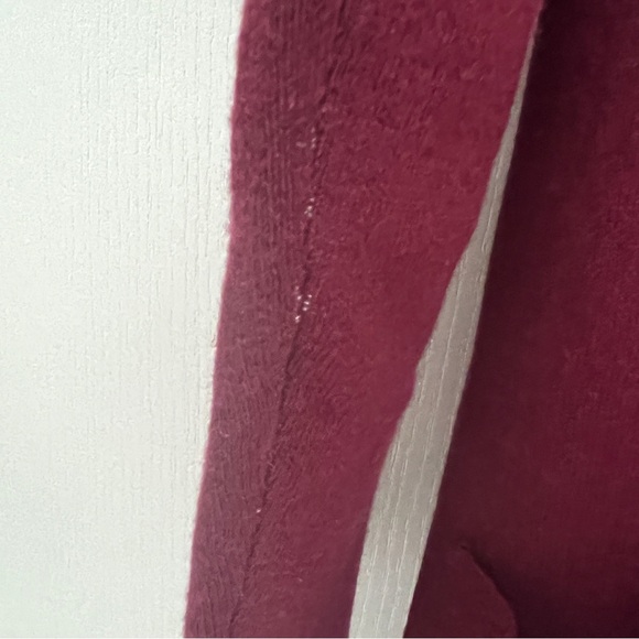 Aritzia Babaton Lance Cardigan Burgundy XXS - Picture 9 of 10